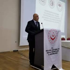 Öğretmen evi Konferans Salonunda 400 kadına kadın Kooperatifçiliği ve Finansal Okuryazarlık hakkında bilgilendirme yapılmıştır. - fotoğraf 10
