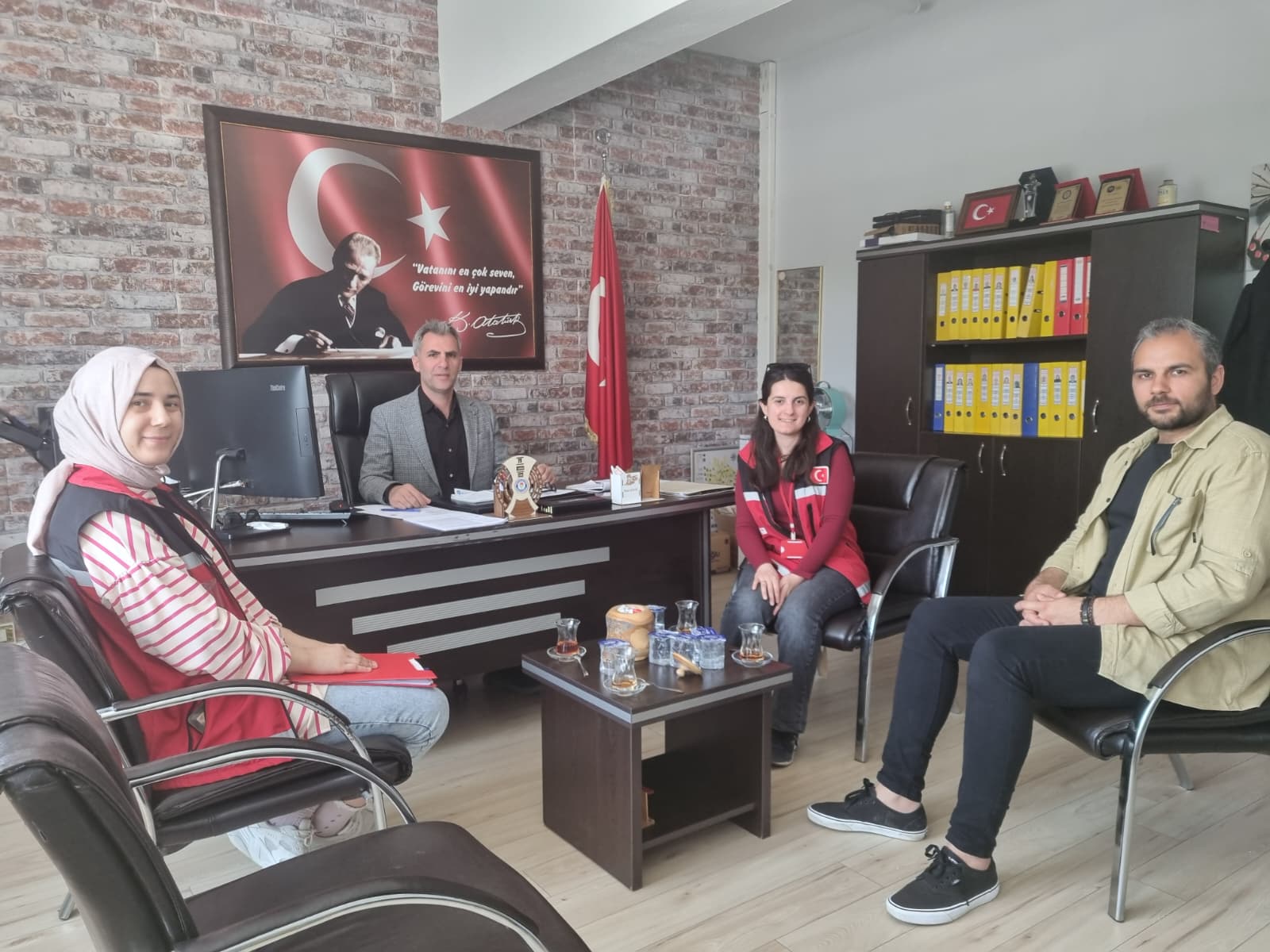 Aile Sosyal Destek Programı Kapsamında Hanelere Ziyaretlerimiz Devam Ediyor.