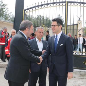Arefe Günü’nde Şehitlerimize Anlamlı Ziyaret - fotoğraf 4