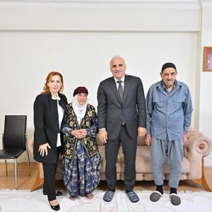 Valimiz Murat Zorluoğlu’ndan Şehit Ailesine Bayram Ziyareti - fotoğraf 1