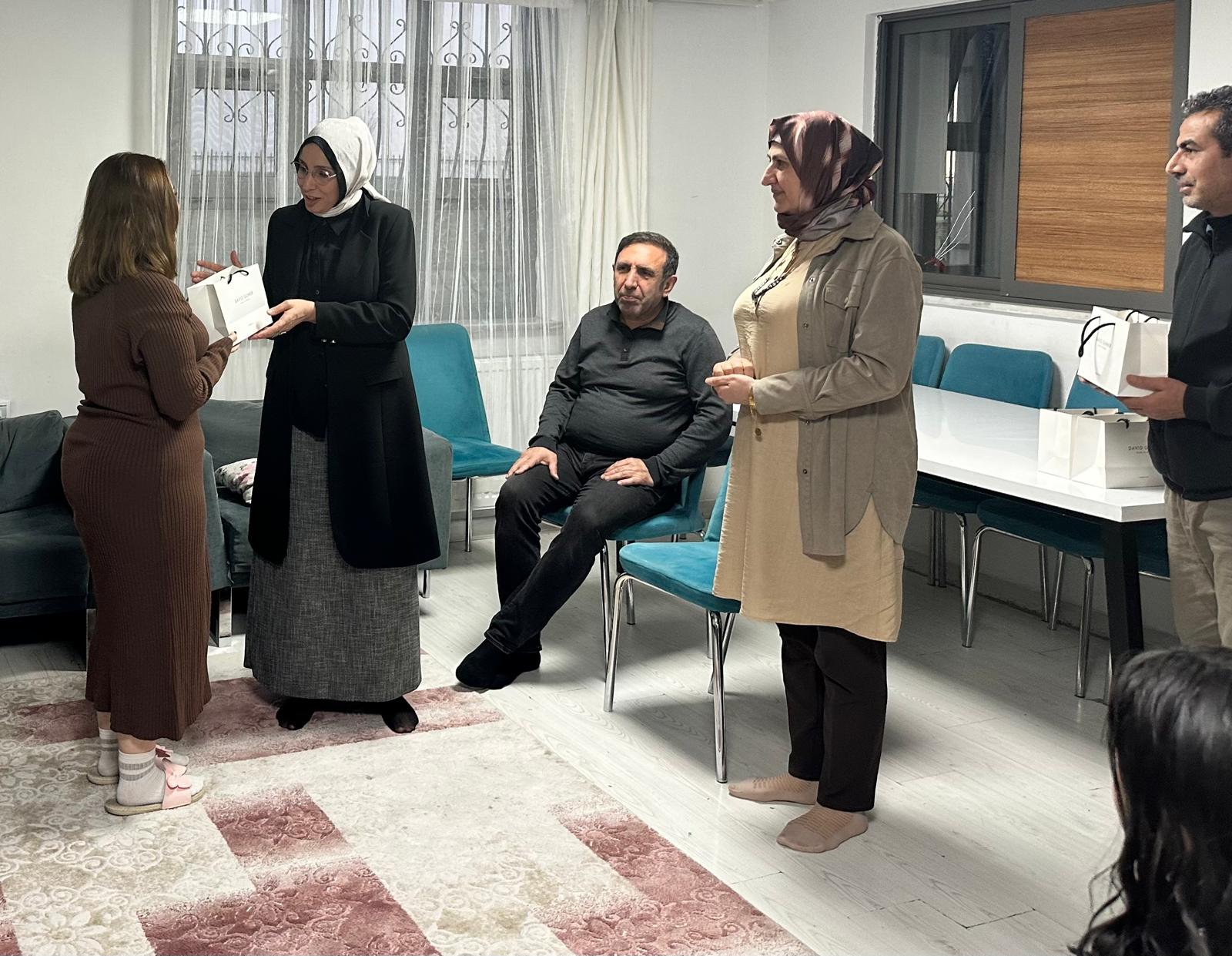 İl Müdürümüz Aydın Polat’tan Çocuklarımıza Bayram Hediyesi ve Doğum Günü Ziyareti