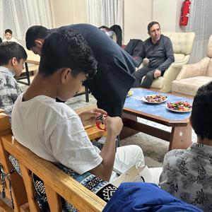 İl Müdürümüz Aydın Polat’tan Çocuklarımıza Bayram Hediyesi ve Doğum Günü Ziyareti - fotoğraf 3
