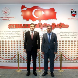 Çınar Kaymakamı Zikrullah Erdoğan’dan İl Müdürümüze Ziyaret - fotoğraf 1