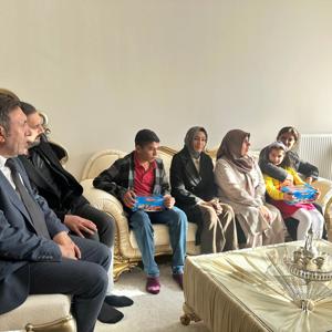 6 Şubat Deprem Şehitlerimizin Ailelerine Ziyaret - fotoğraf 2