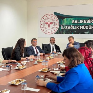 Bakanlığımız Heyetinden, İl Sağlık Müdürlüğü'ne 'Roman Eylem Planı' Kapsamında Ziyaret - fotoğraf 1