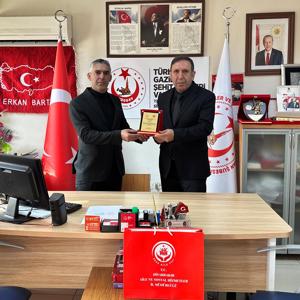 İl Müdürümüzden Anlamlı Ziyaret ve Teşekkür - fotoğraf 1