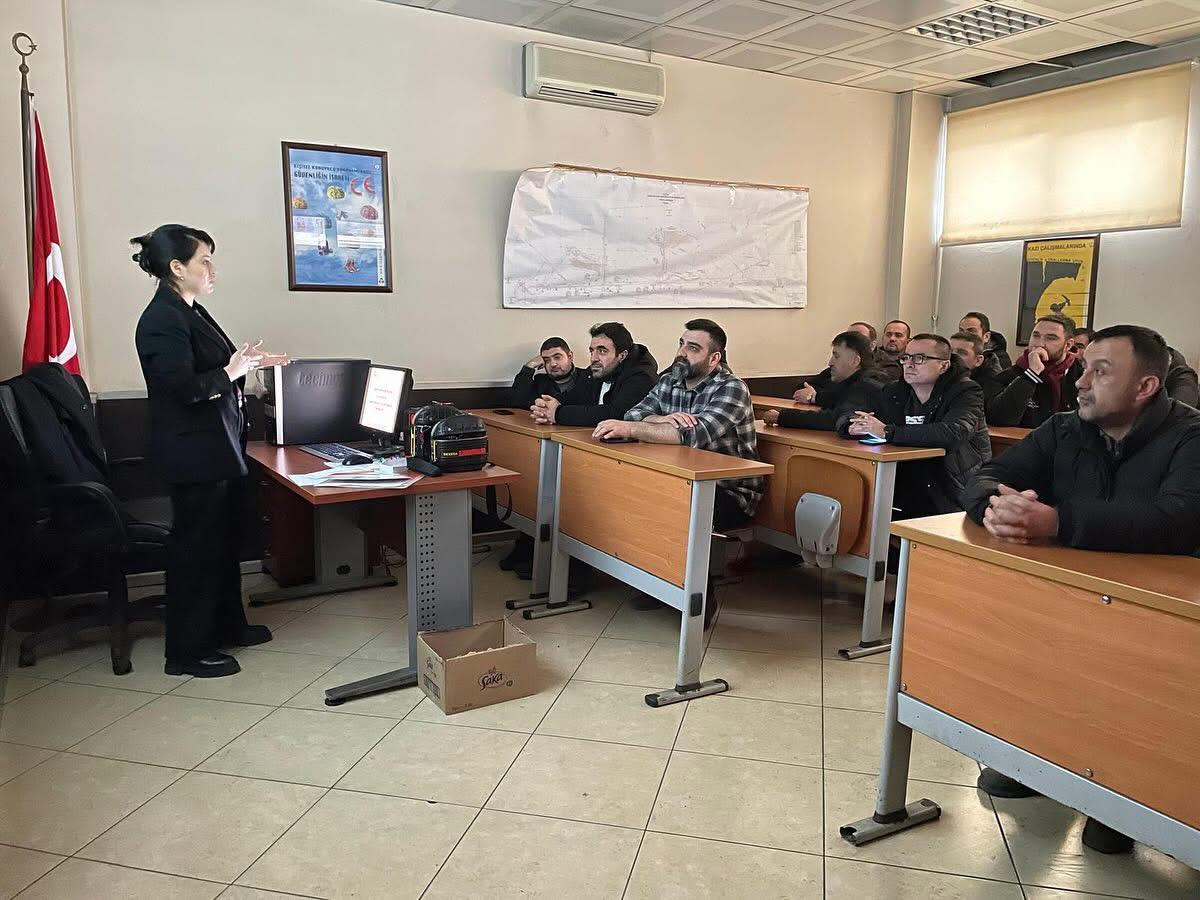 Aile İçi İletişim, Şiddetsiz İletişim ve Şönim hizmetleri konularında eğitim gerçekleştirilmiştir.