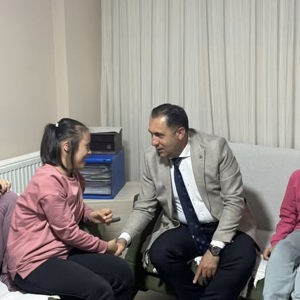 İl Müdürümüz İlkay Türkoğlu, Atça Engelli Bakım ve Rehabilitasyon Merkezi Müdürlüğümüze Bağlı Umut Evlerimizde Kalan Çocuklarımızla - fotoğraf 2