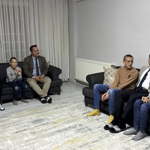 İl Müdürümüz İlkay Türkoğlu, Atça Engelli Bakım ve Rehabilitasyon Merkezi Müdürlüğümüze Bağlı Erkek Umut Evimizde Kalan Çocuklarımızla - fotoğraf 3