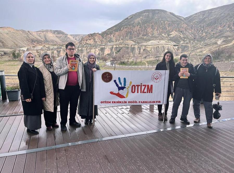 2 Nisan Otizm Farkındalık Günü Kapsamında Gezi Düzenlendi