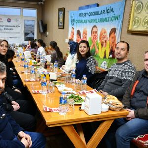 “Her Şey Çocuklar İçin Projesi” kapsamında, kuruluşlarımızda kalan çocuklarımızla iftar programında bir araya geldik. - fotoğraf 1