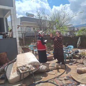 Kurtalan’da Yağış Sonrası Oluşan Afet Yerinde İncelendi - fotoğraf 1