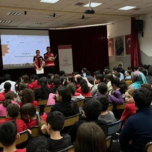 📌Çocuk Hakları Akran Eğitimi - fotoğraf 1