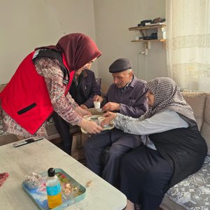 İl Müdürlüğümüz Şehit ve Gazi Birimi Şehidimizin Ailesini Ziyaret Etti - fotoğraf 1