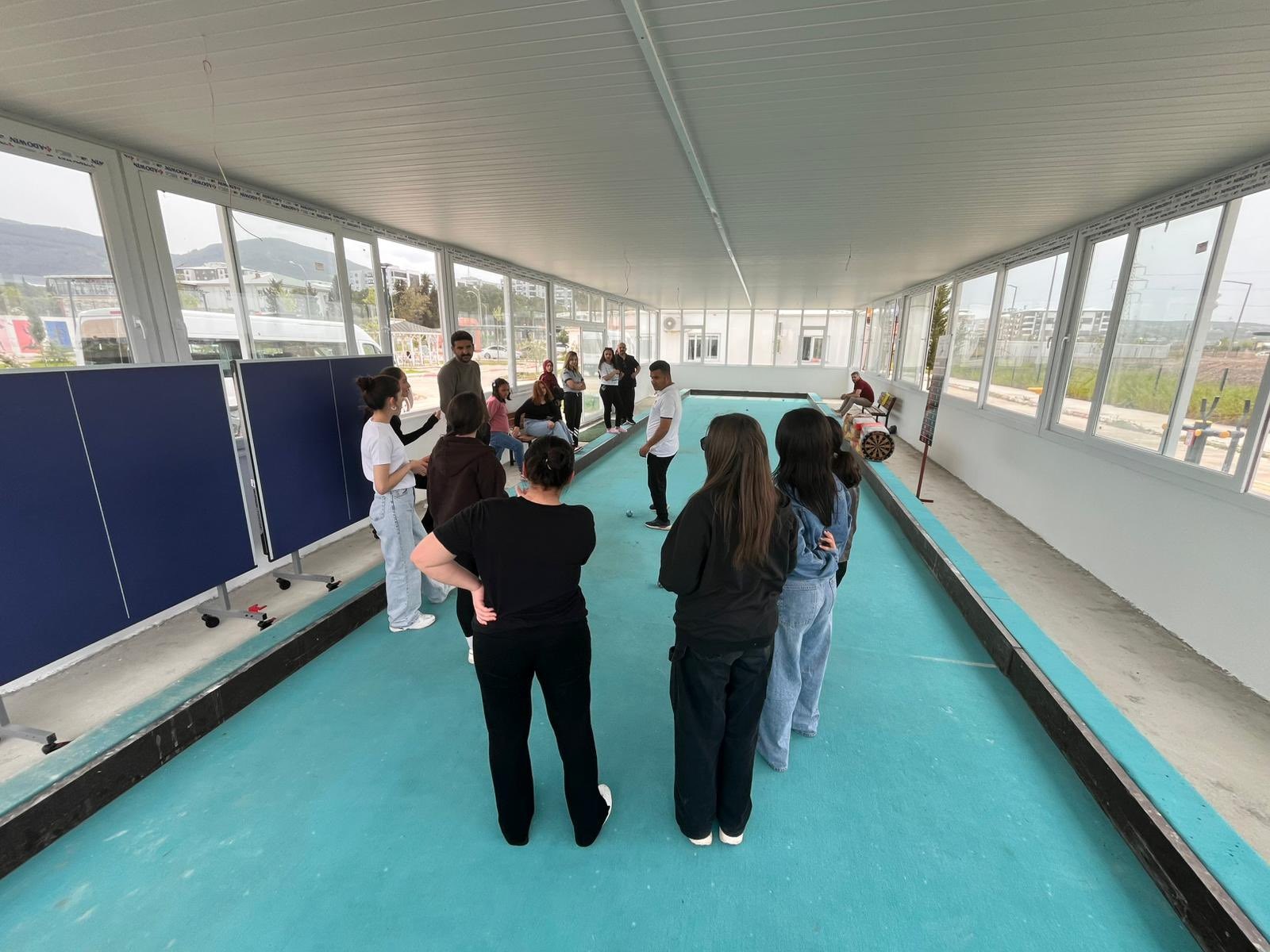 Yüksel Özden Çocuk Evleri Sitesinde kalan çocuklarımız, Aktif Yaşam Merkezinde bocce etkinliğine katılım sağlamıştır.