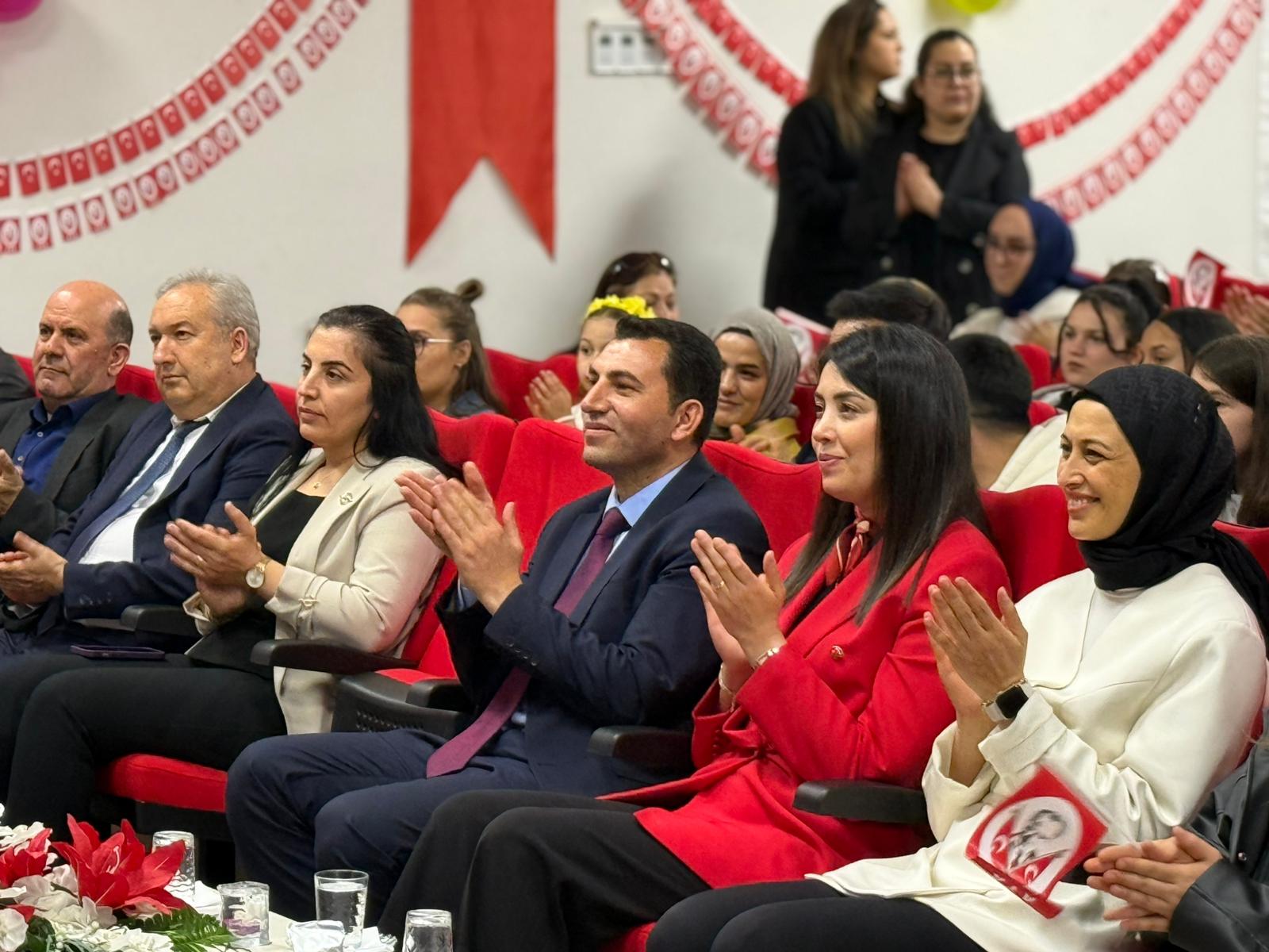 📌 23 Nisan Ulusal Egemenlik ve Çocuk Bayramı