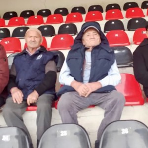 Büyüklerimiz Kastamonuspor–Karaman FK Maçında Heyecana Ortak Oldular - fotoğraf 2