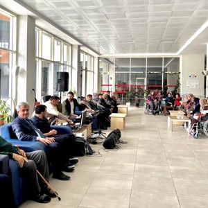 Güldal Akşit Huzurevi’nde Müzik Dolu Anlar, Büyüklerimiz Coşkuyla Eğlendi - fotoğraf 2