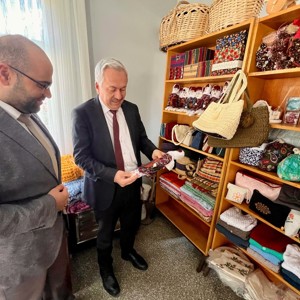 İl Müdürümüz Hanönü İlçemizde Kadın Emeğinin Üretime Dönüştüğü Atölyede İncelemelerde Bulundu - fotoğraf 2