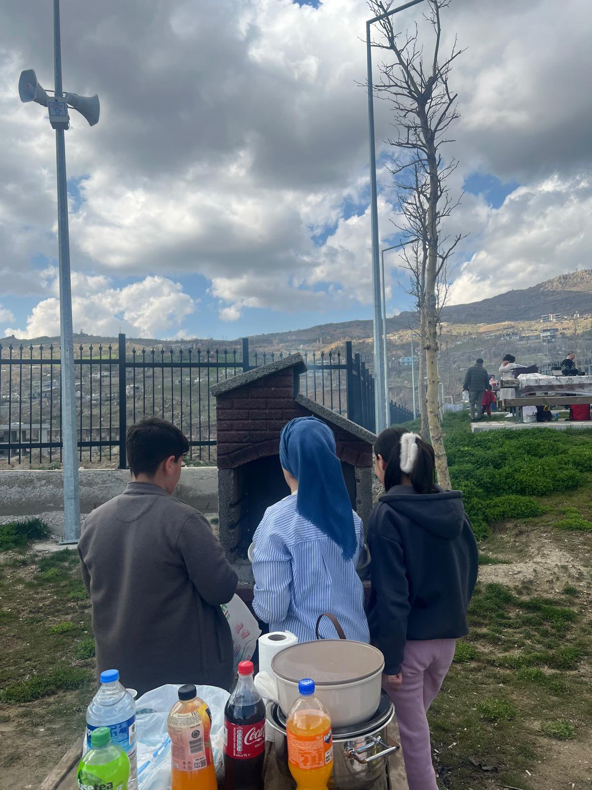 23 Nisan’da Bayrak Sevgisi ve Devlet Şefkatiyle Anlamlı Buluşma