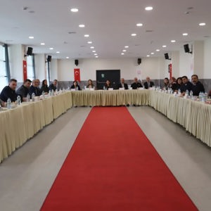 Sosyal Risk Haritaları, Aile Rehberi ve Çocuklar Güvende Sistemleri Kapsamında Değerlendirme Toplantısı Gerçekleştirildi - fotoğraf 2