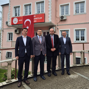Trabzon Ticaret İl Müdürü Hakan Bayrak'tan İl Müdürlüğümüze Ziyaret - fotoğraf 1
