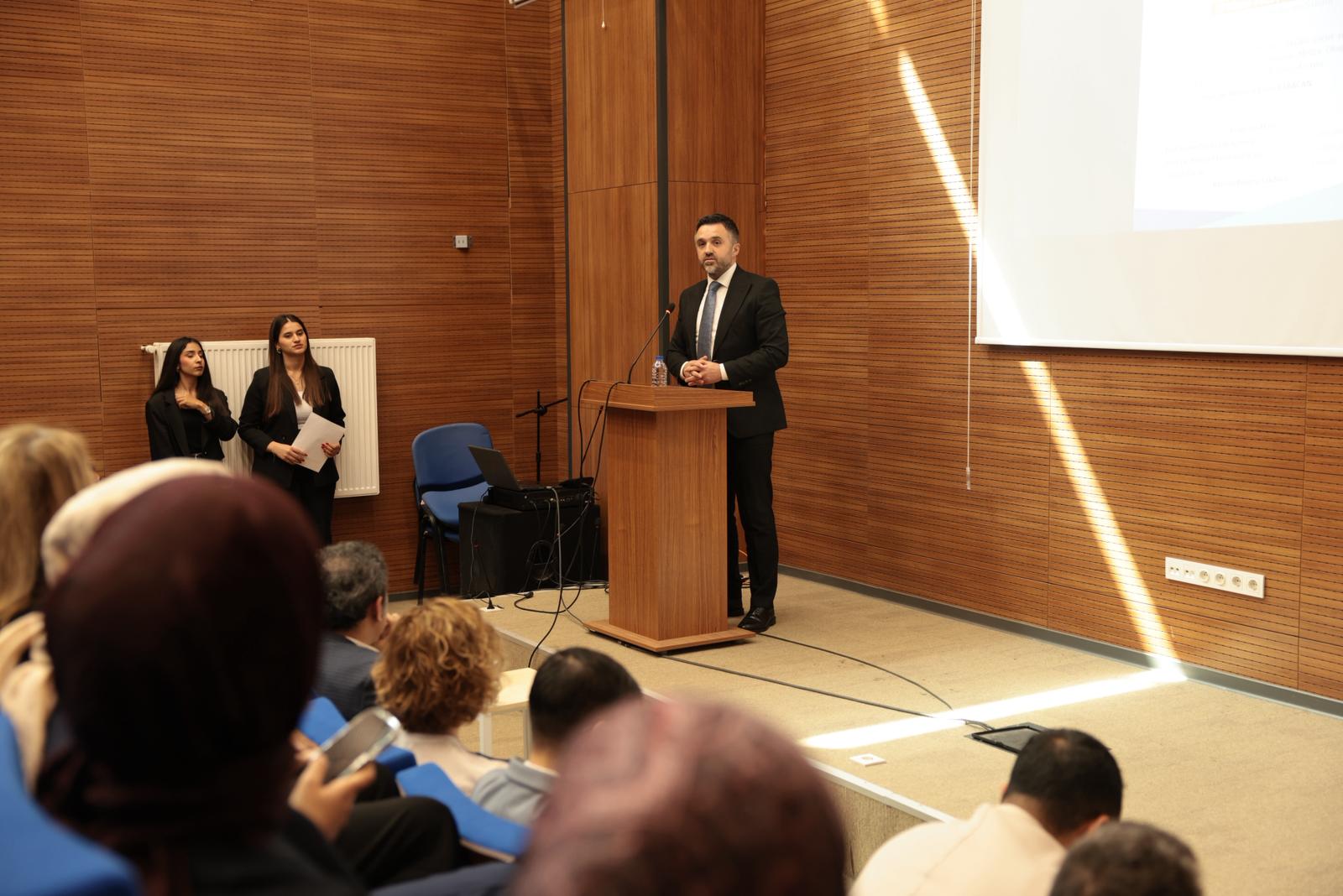 Marmara Üniversitesi İletişim Fakültesi’nde Medya Okuryazarlığı Atölyesi Düzenledik.