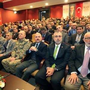 “Ülkemizde Sosyal Politikaların Gelişimi ve Geleceği” konulu konferans verildi - fotoğraf 2