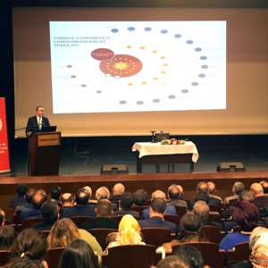 “Ülkemizde Sosyal Politikaların Gelişimi ve Geleceği” konulu konferans verildi - fotoğraf 3