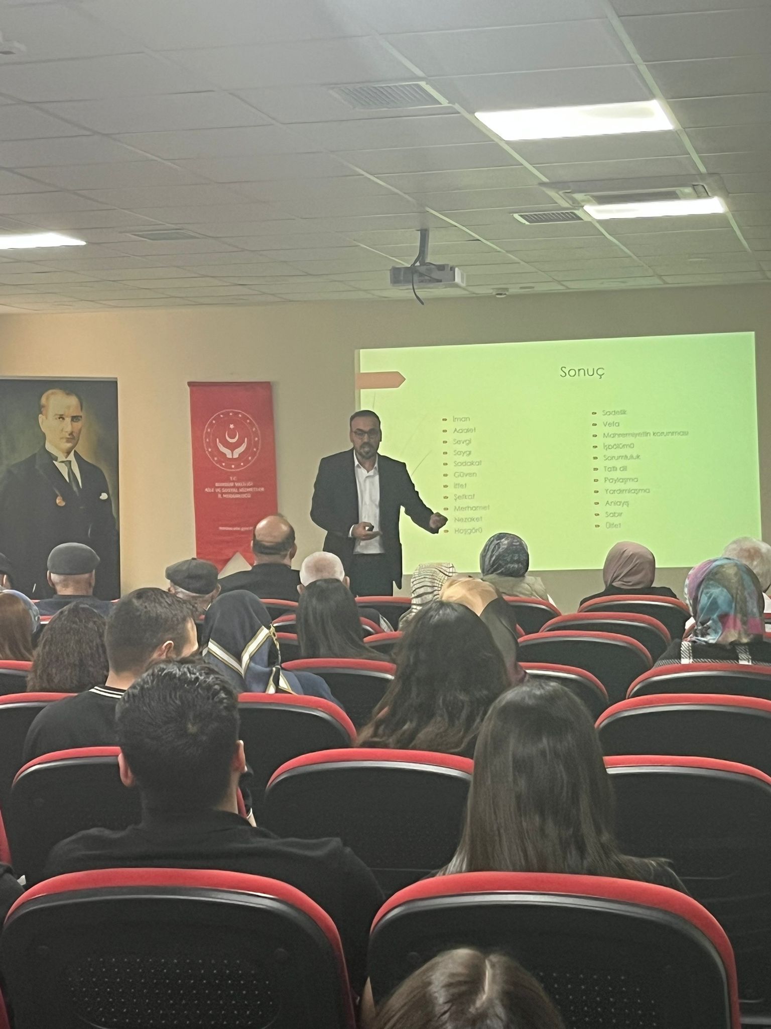 Hz. Muhammed’in Hayatı: Sevgi, Merhamet ve İletişim konulu programımız başarıyla gerçekleştirildi.