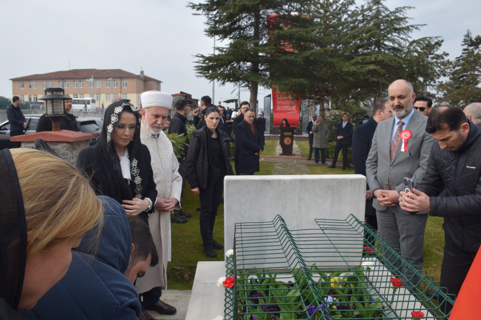 Ramazan Bayramı Arifesinde Aziz Şehitlerimiz Dualarla Yâd Edildi