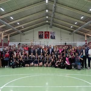 Personeller Arası 2. Voleybol Turnuvası'nda Ödüller Sahiplerini Buldu! - fotoğraf 1