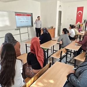 Davranış Problemleri Konusunda Eğitim Verildi - fotoğraf 1