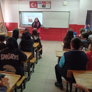  Mahremiyet Bilinci ve Akran Zorbalığı Konularında Eğitim Düzenlendi - fotoğraf 1