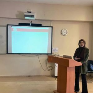 Karabük Üniversitesi Orman Fakültesi Öğrencilerine Yönelik Ailenin Önemi ve Toplumsal İşlevi Konulu Eğitim Verildi - fotoğraf 3