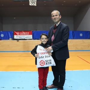 23 Nisan Neşesi Bu Kez Kahraman Gazilerimizin Kıymetli Evlatları ve Arkadaşlarının Gülüşlerinde Hayat Buldu - fotoğraf 10