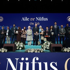 Cumhurbaşkanı Erdoğan ve Bakanımız Göktaş, Aile ve Nüfus 10 Yılı Vizyon Tanıtım Programı'na katıldı - fotoğraf 1