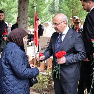 18 Mart Şehitleri Anma Günü ve Çanakkale Zaferi’nin 111. Yıl Dönümü Törenlerle Anıldı - fotoğraf 4