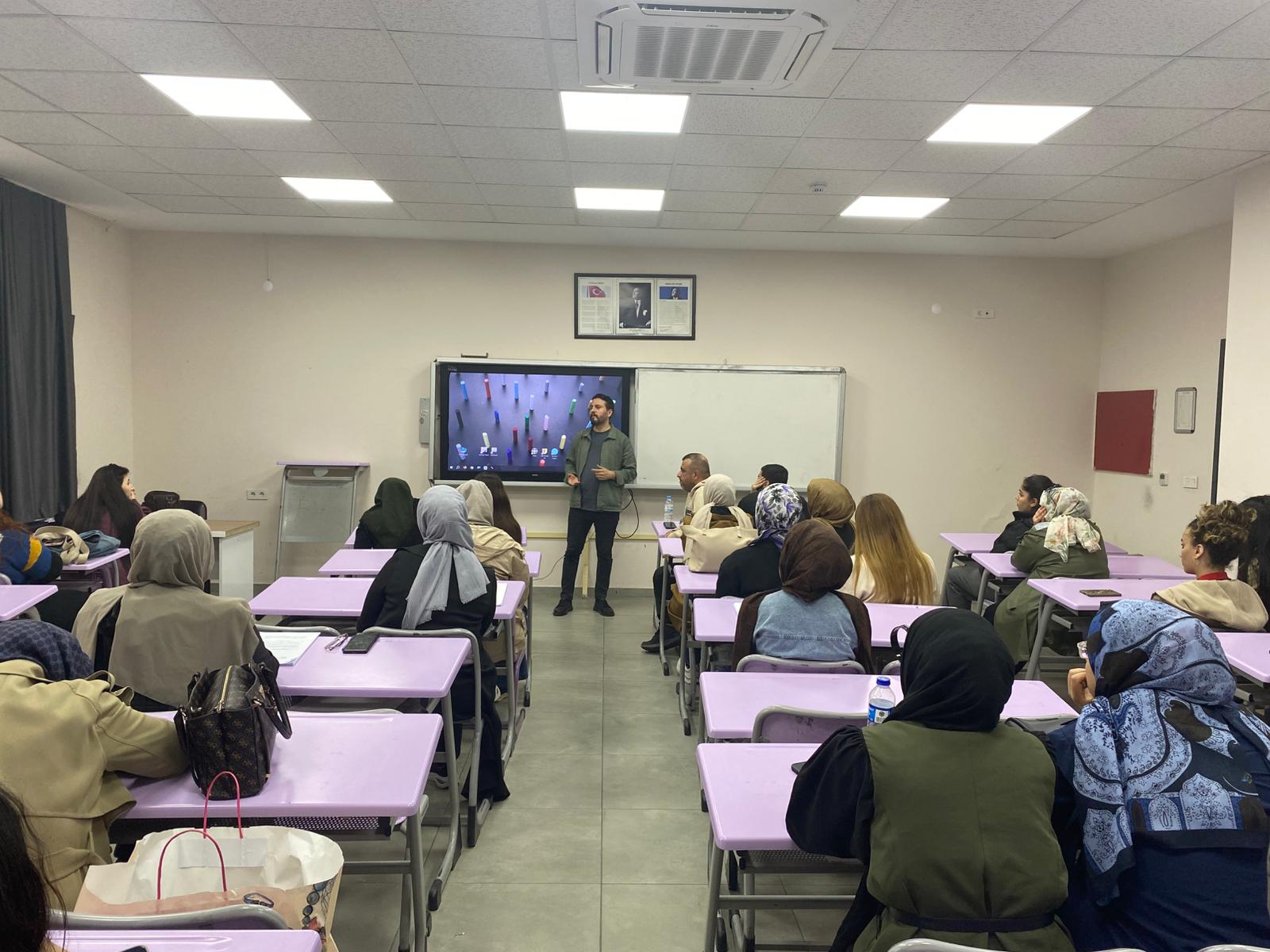 “Aile Eğitim Programı ve Çocuklarda Mahremiyet Bilinci” eğitimi