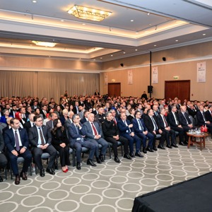 Adana’nın Geleceği İçin Ortak Akıl: Vizyon 2040 Çalıştayı - fotoğraf 3