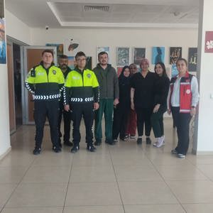 Fazlı-Macide Halaç Huzurevi Yaşlı Bakım ve Rehabilitasyon Merkezinde Yaşam Boyu Değişen Rollere Uyum ve Temel Trafik Eğitimi Verildi. - fotoğraf 3