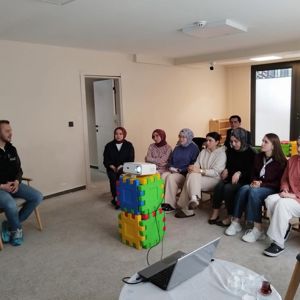 Afet Farkındalık ve Yangınla Mücadele Eğitimleri Gerçekleştirildi - fotoğraf 4