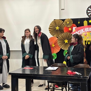 Ünye Sabancı Çocuk Evleri’nde 23 Nisan Coşkusu Geleceğin Hâkim ve Avukatları Cübbe Giydi - fotoğraf 1