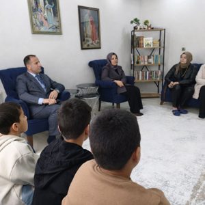 Şanlıurfa AK Parti Milletvekilimiz Sayın Abdülkadir Emin ÖNEN ve İl Müdürümüz Fatih YILMAZ Balıklıgöl Çocuk Evimizi Ziyaret Etti - fotoğraf 4