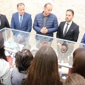 Vefanın En Güzel Hali: Minik Yüreklerle Şehitlik Ziyareti - fotoğraf 8