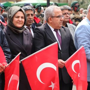 ŞANLIURFA’NIN KURTULUŞUNUN 106. YILINDA YÜRÜYÜŞ ETKİNLİĞİ GERÇEKLEŞTİRİLDİ - fotoğraf 1