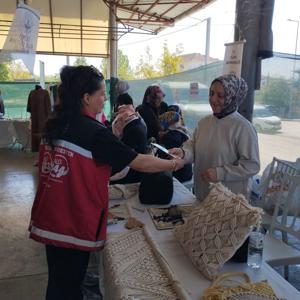 Çilim Eğitim Festivali’nde Kadına Yönelik Şiddetle Mücadeleye Yönelik Tanıtım Faaliyeti Gerçekleştirildi. - fotoğraf 5