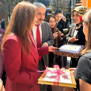 “7. Geleneksel Anka Kuşları El Sanatları Ve Resim Sergisi”, 7-8 Mayıs Tarihleri Arasında Gerçekleştirildi. - fotoğraf 5