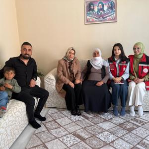  Anneler Günü Münasebetiyle Şehit Annelerimize ve Ailelerimize Anlamlı Ziyaretler - fotoğraf 6
