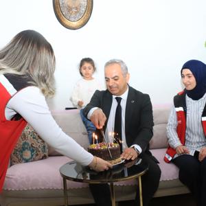 ÖMER FARUK ERGÜN’DEN ANNELER GÜNÜ VE ENGELLİLER HAFTASI ZİYARETİ - fotoğraf 3